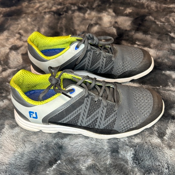 Women’s FootJoy Golf Shoes SZ 7 - Picture 3 of 5